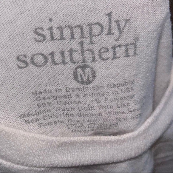 Simply Southern Shirt Womens M White Logo Turtles Collection Casual Graphic - Picture 4 of 5